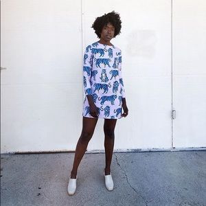 Nooworks Blue Tigers Mod LS Shift Dress